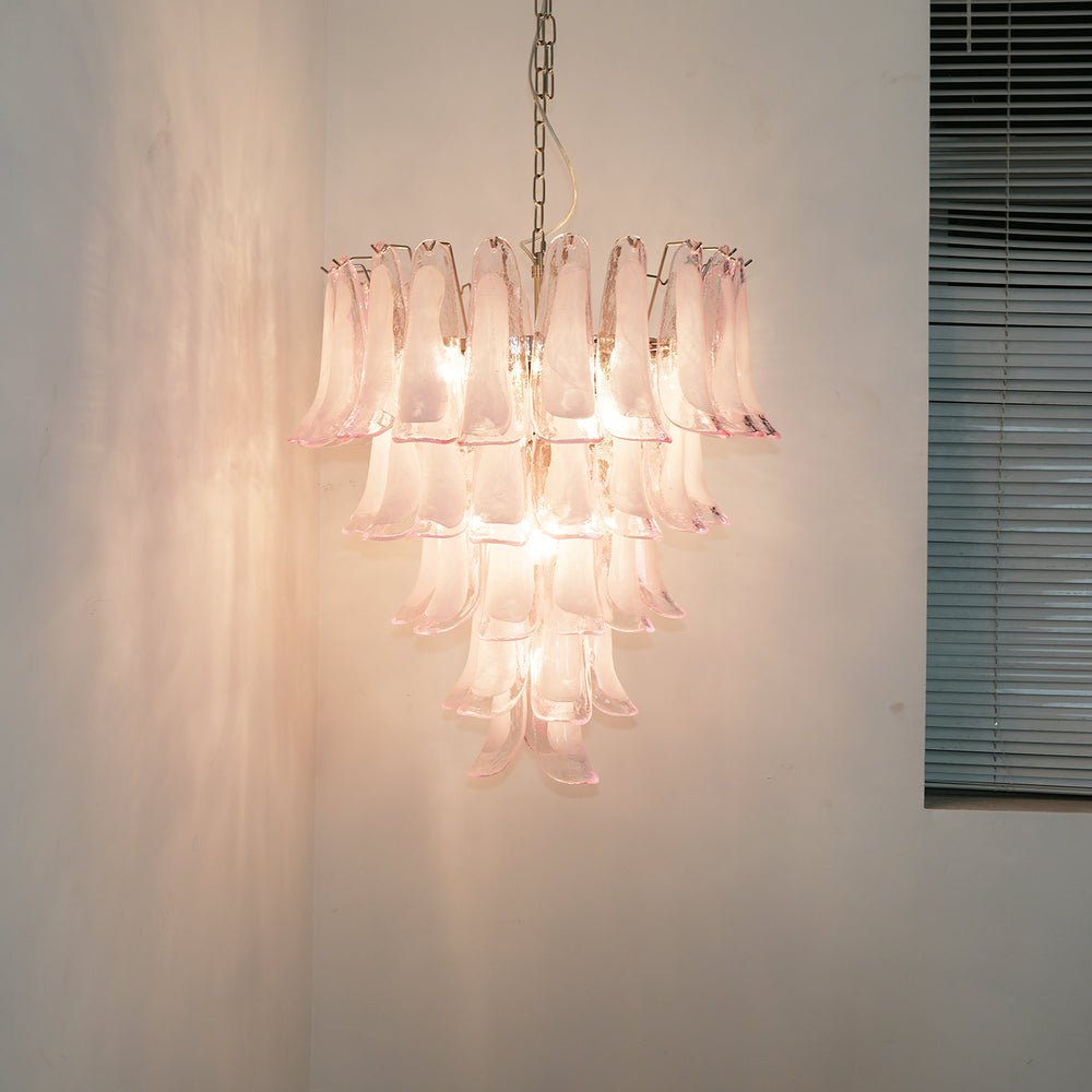 Velorira kroonluchter met roze Murano-glas bloemblaadjes cascade
