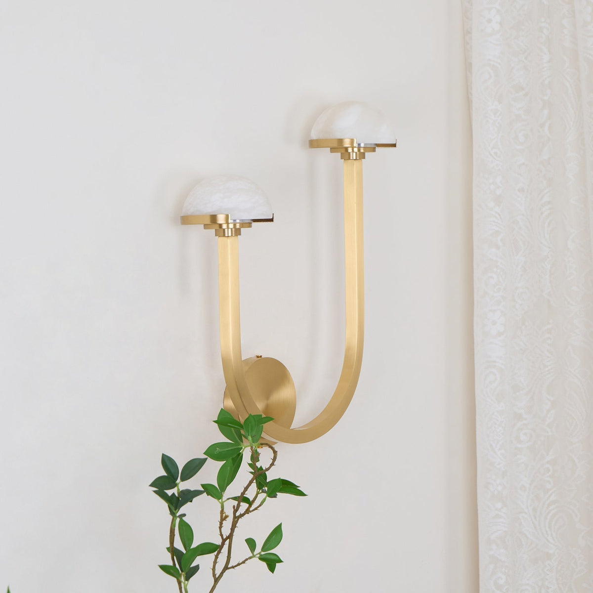 Vitalira dubbele albasten wandlamp met goudkleurige afwerking