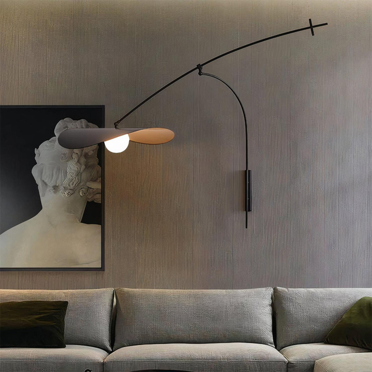 Tirove wandlamp van glas in minimalistisch ontwerp