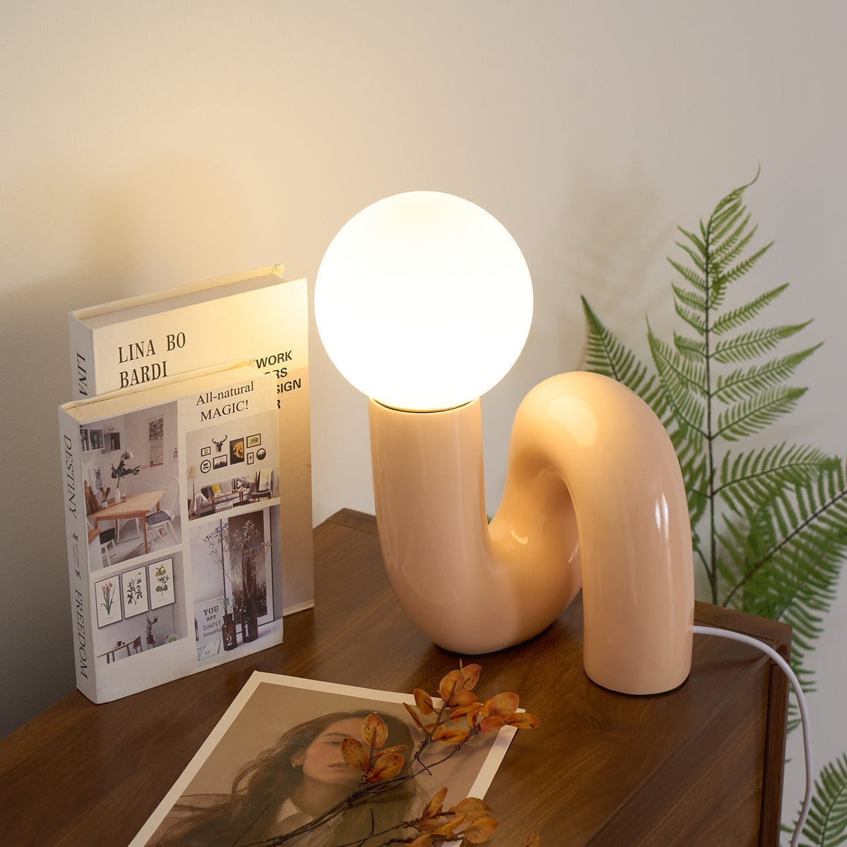 Soreeon tafellamp Playful N-vorm volledig wit