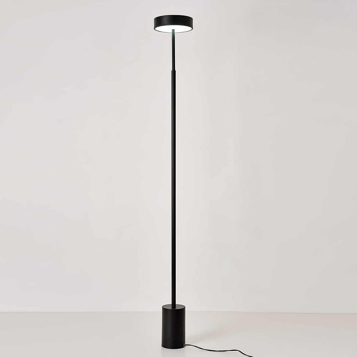 Circa minimalistisch draaibare vloerlamp