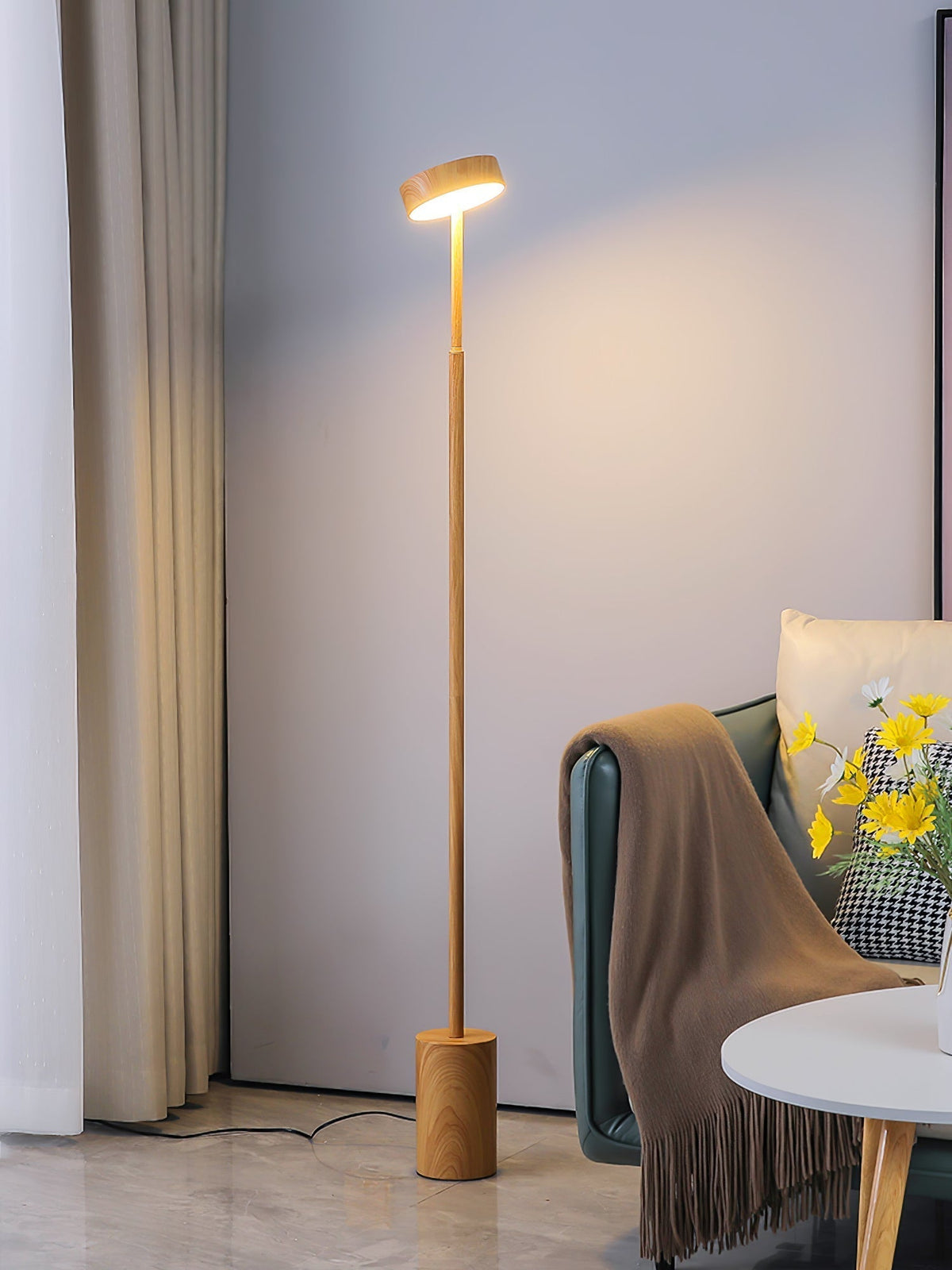 Circa minimalistisch draaibare vloerlamp