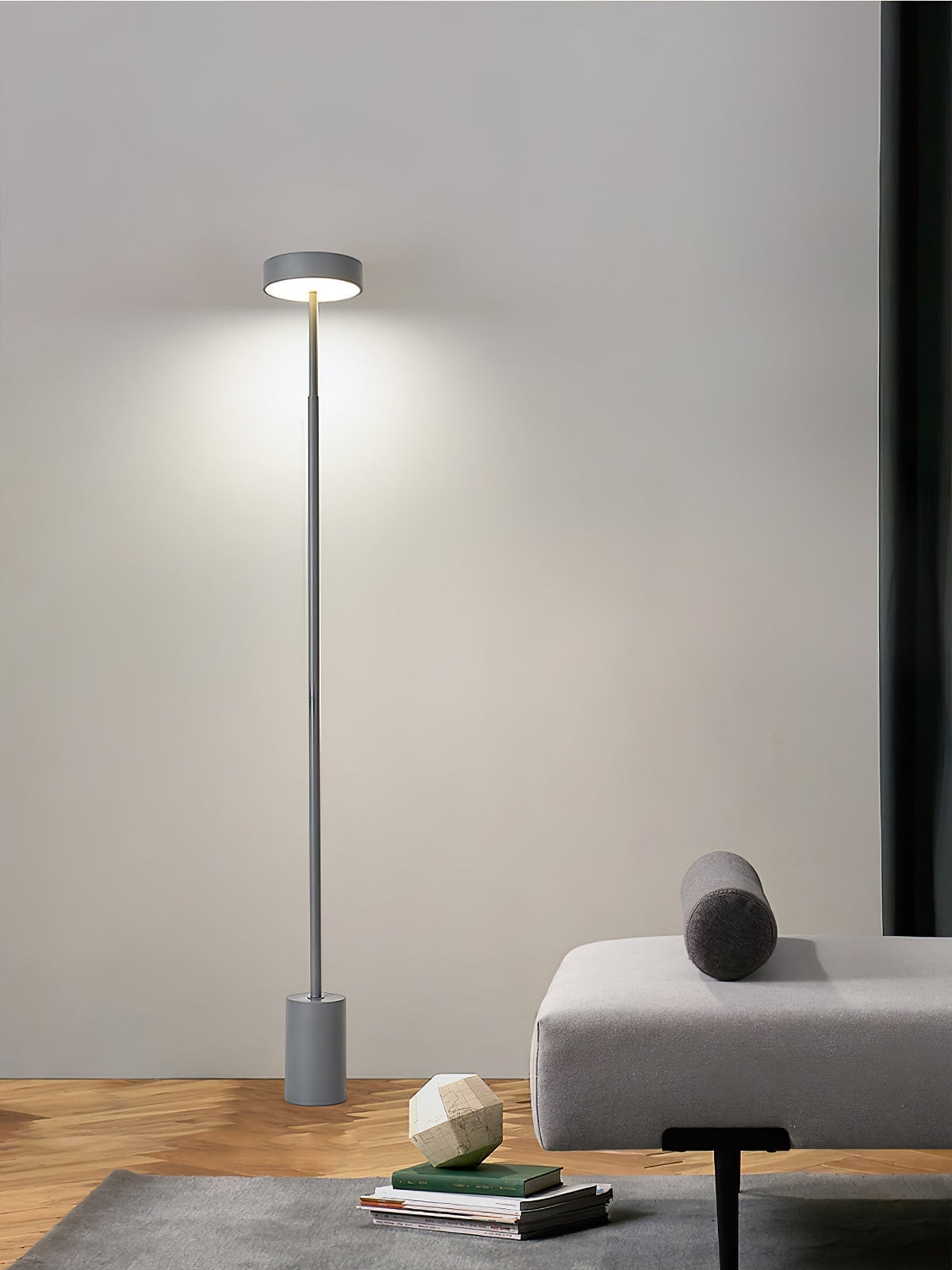 Circa minimalistisch draaibare vloerlamp