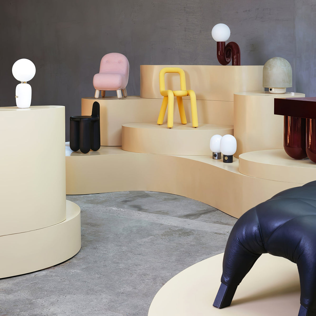 Soreeon tafellamp Playful N-vorm volledig wit