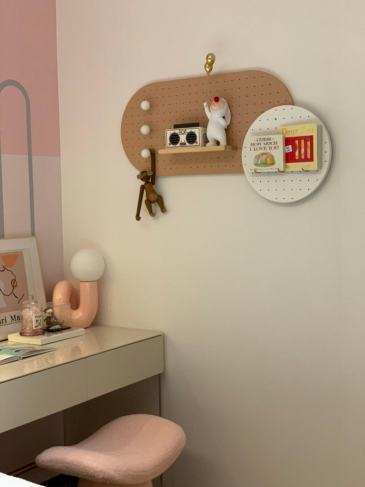 Soreeon tafellamp Playful N-vorm volledig wit