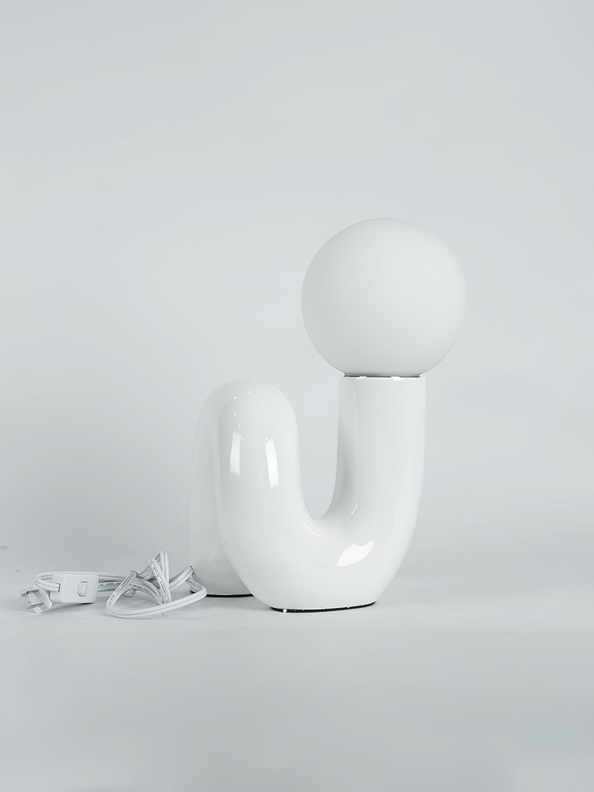 Soreeon tafellamp Playful N-vorm volledig wit