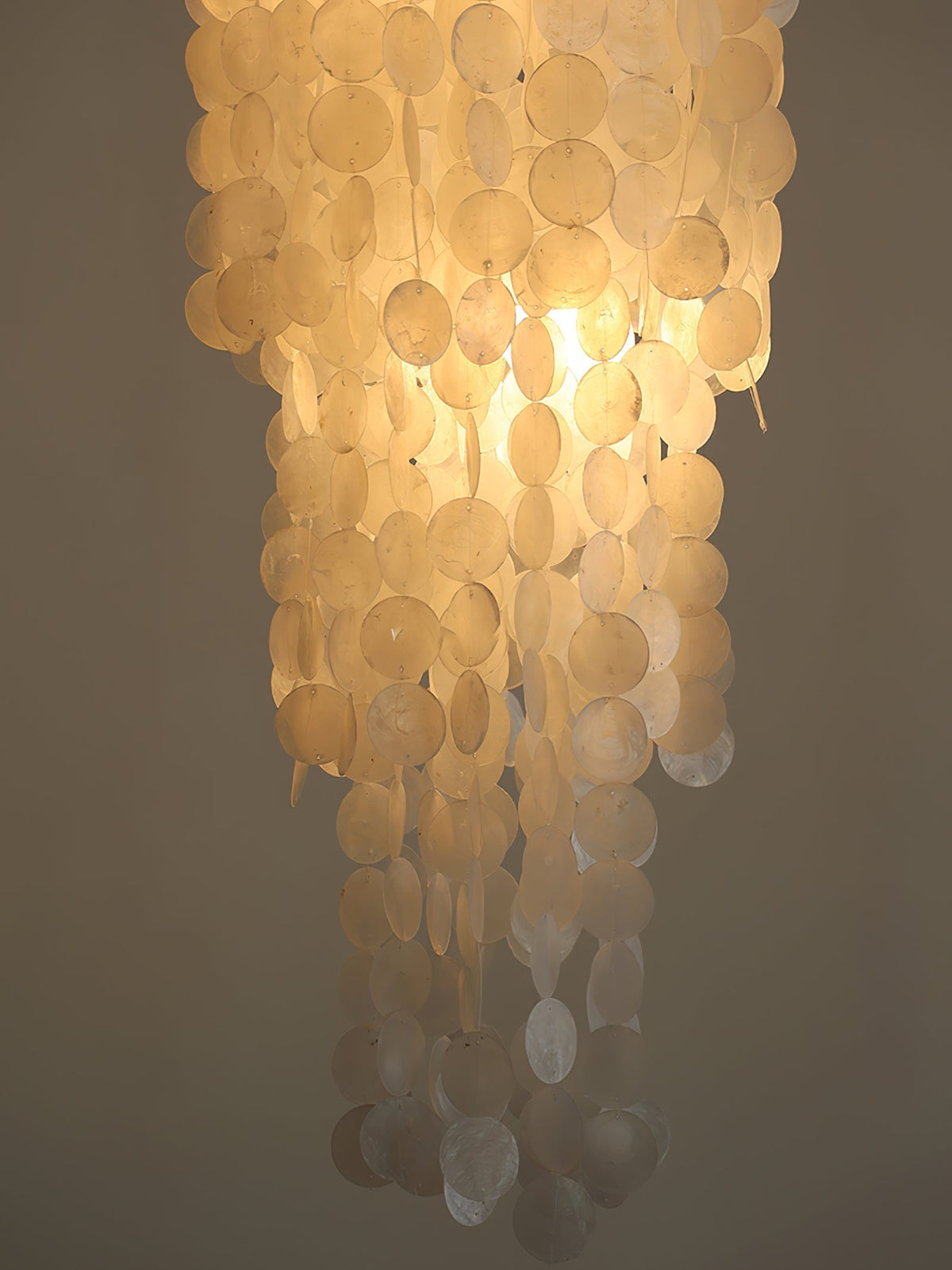 Eloryra Cascading Shell Kroonluchter
