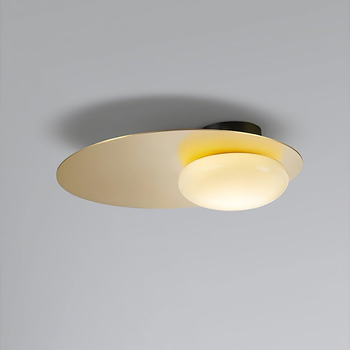 Ivsolion moderne minimalistische wandlamp met schuin glas