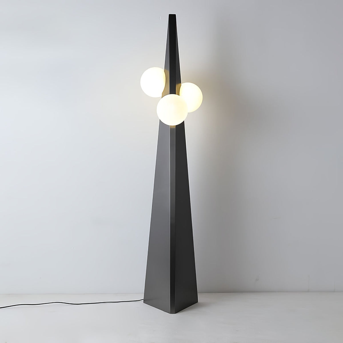 Lymarora sculpturale vloerlamp