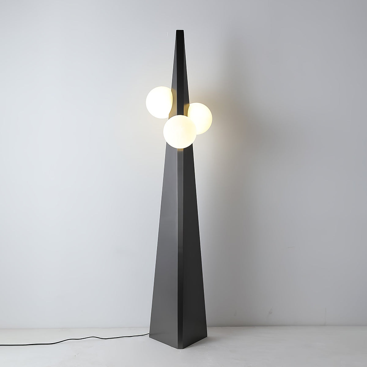 Lymarora sculpturale vloerlamp