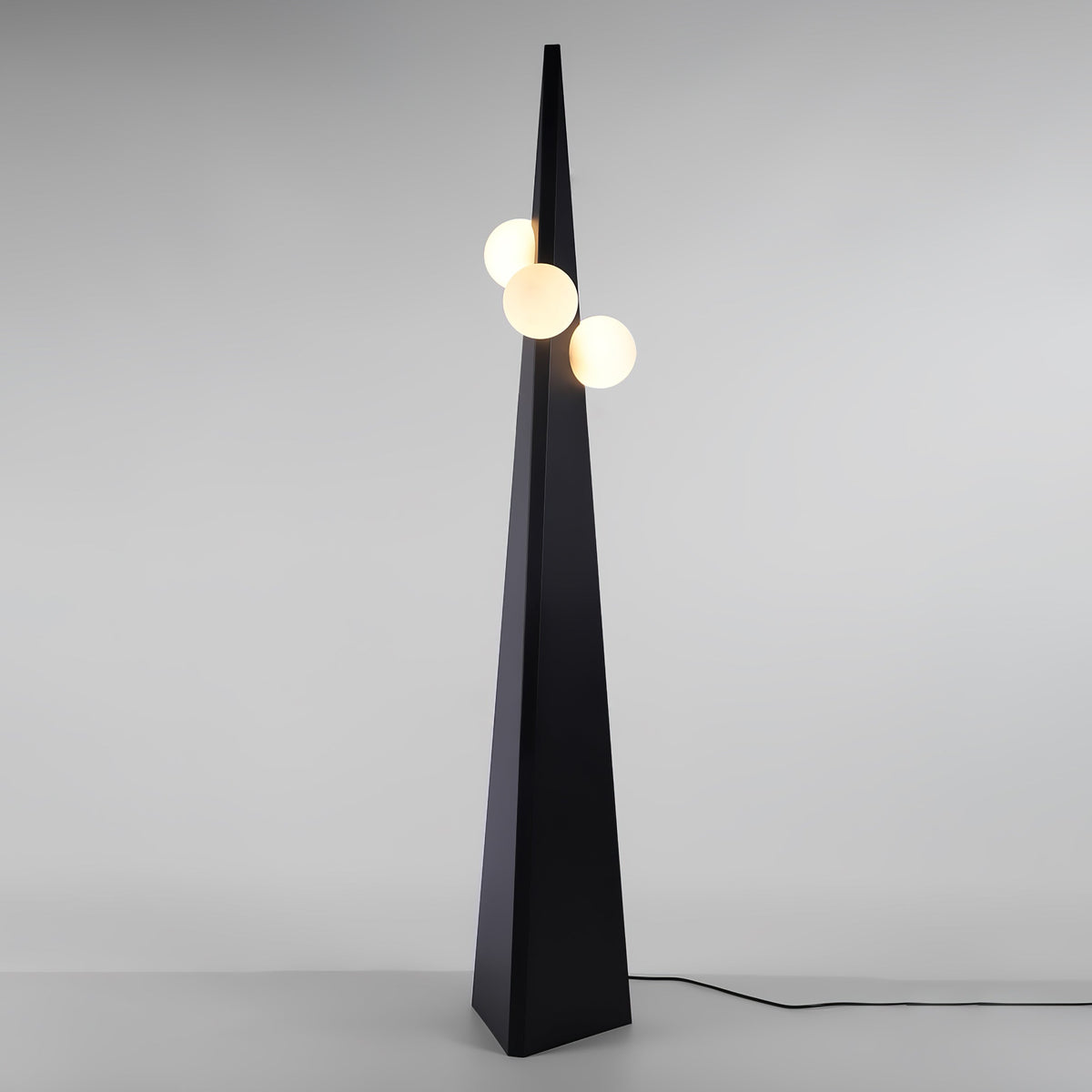 Lymarora sculpturale vloerlamp