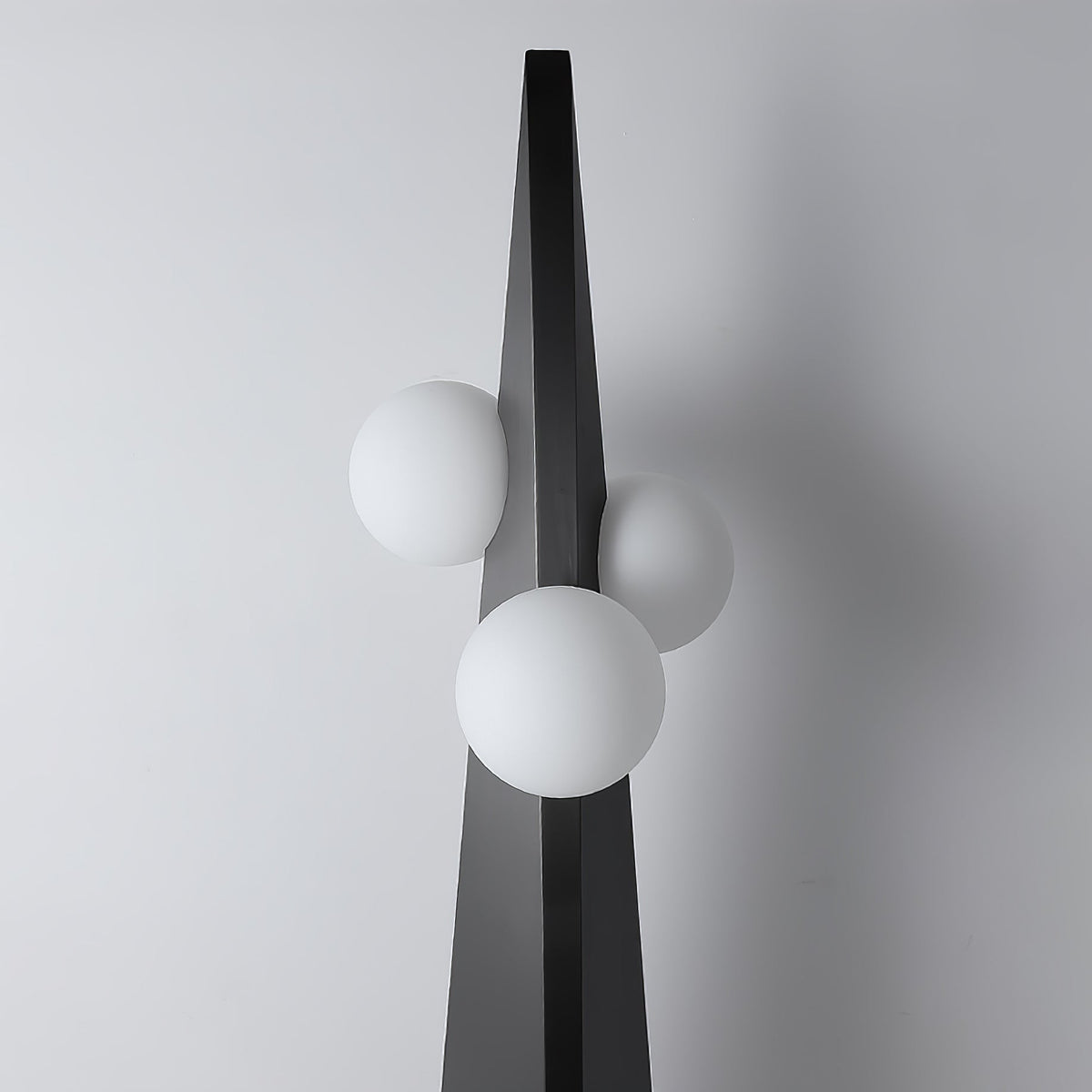 Lymarora sculpturale vloerlamp
