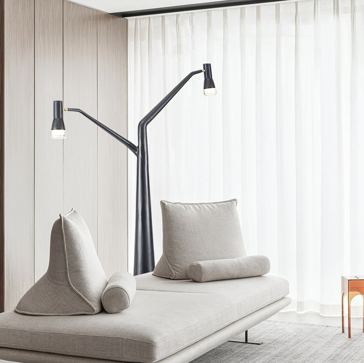 Lylirarae vloerlamp in zwart, takkenstijl