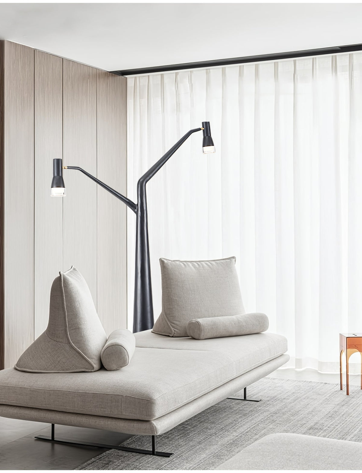 Lylirarae vloerlamp in zwart, takkenstijl