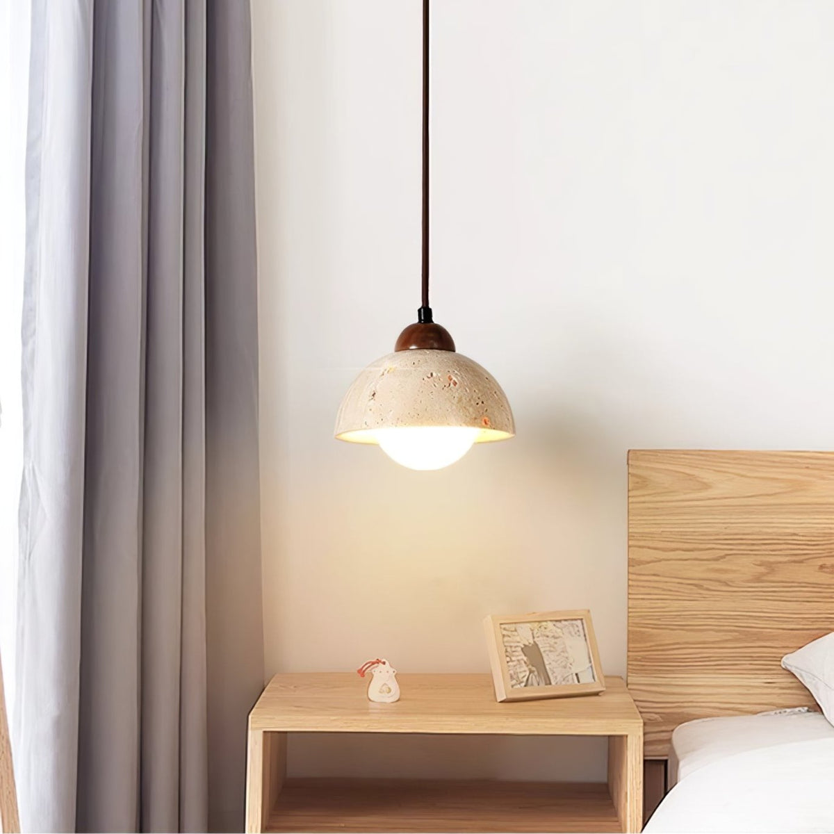 Lunex ronde hanglamp van geel travertin