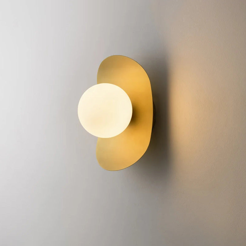 Cirerelia wandlamp
