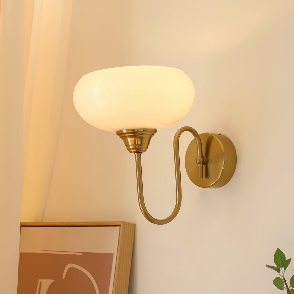 Ophaan wandlamp