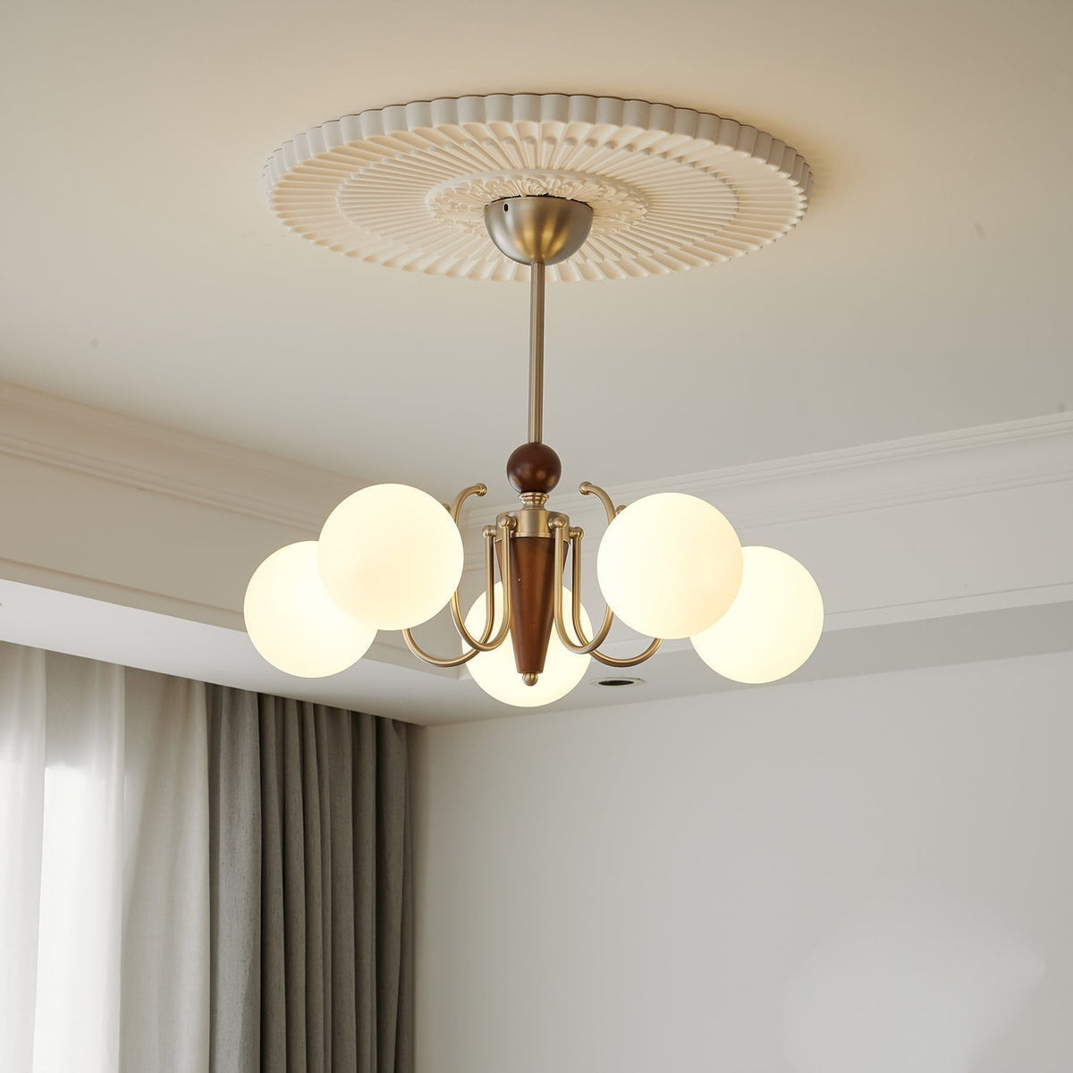 Orvynia elegantie klassiek Grove Houten glas Kroonluchter