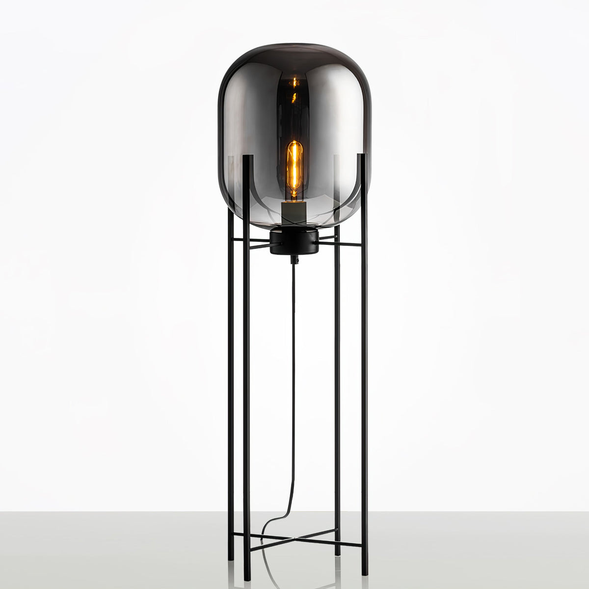 Liorivelia industriële vloerlamp van glas