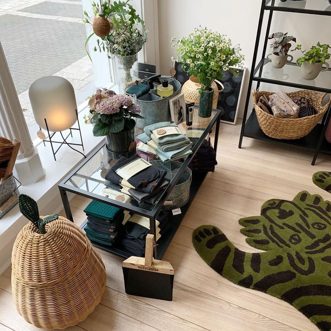 Liorivelia industriële vloerlamp van glas