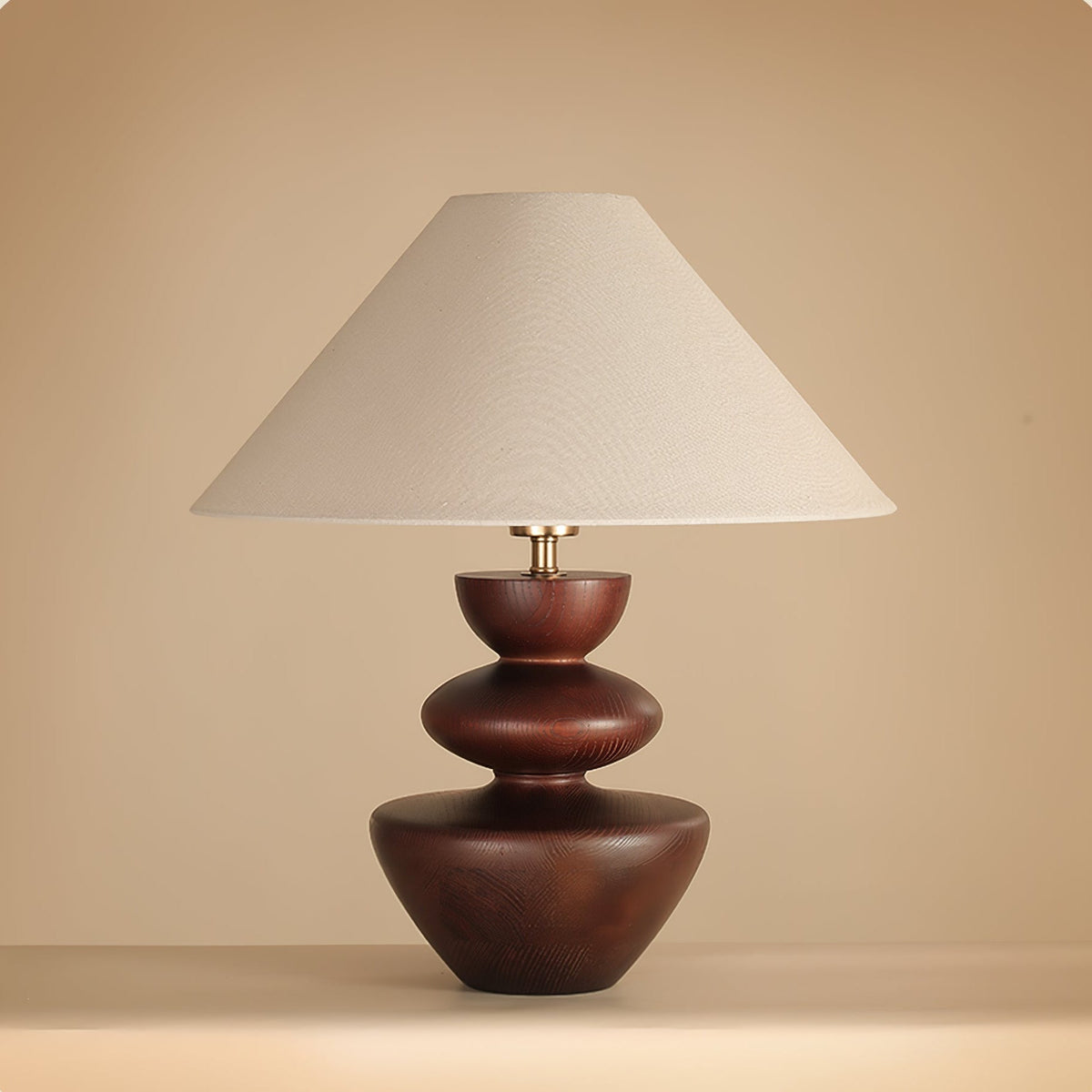 Joanne Vintage tafellamp van donker walnoot hout