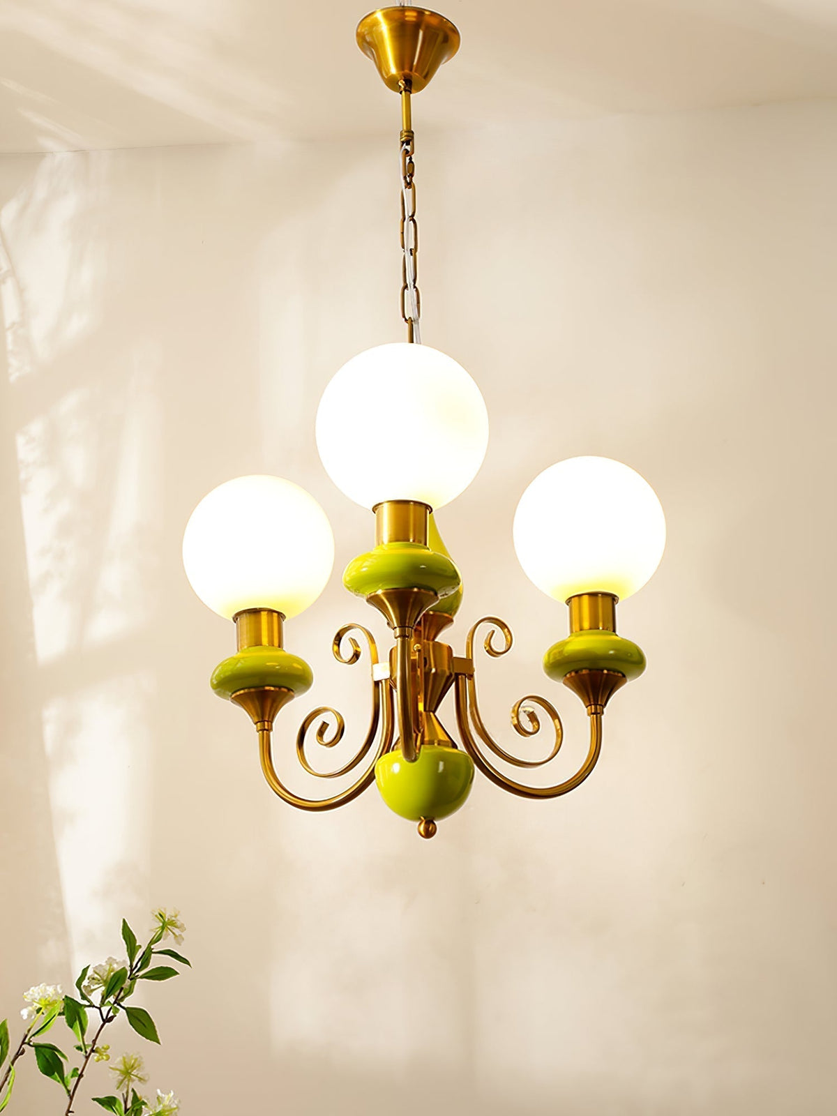 Evsolia kroonluchter van groen onyx glas