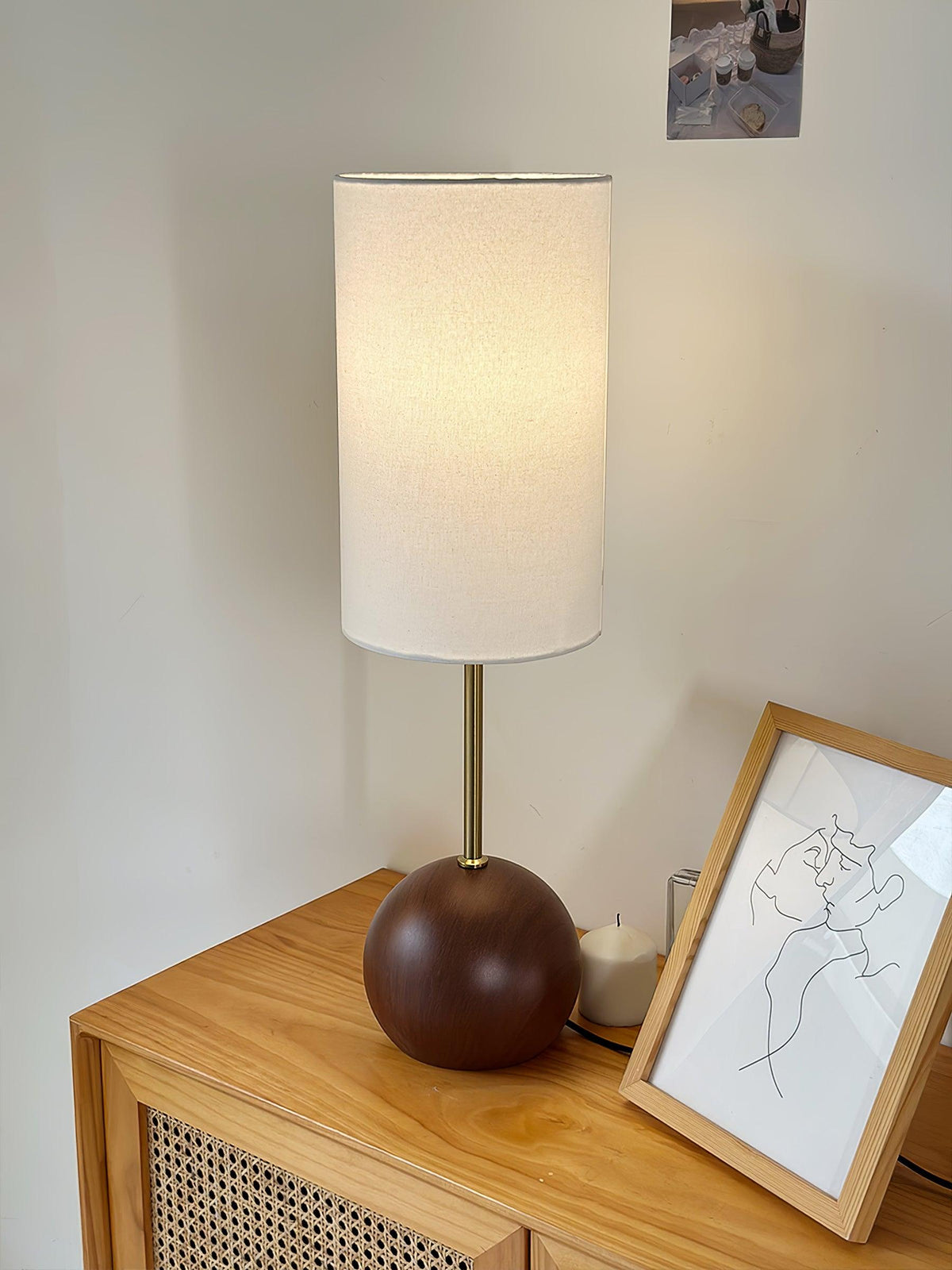 Sylivira tafellamp van walnoothout