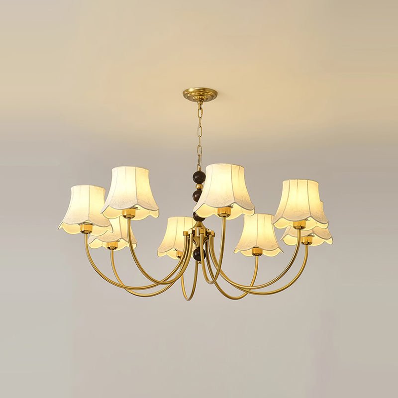 Orchid kroonluchter met gouden stoffen kap
