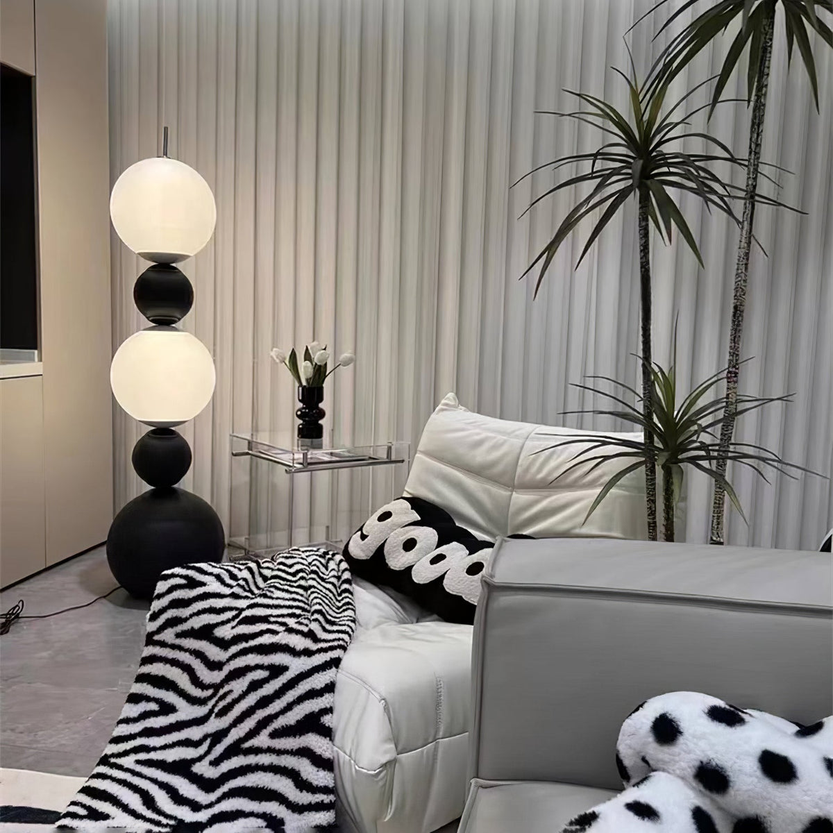 Ervynel vloerlamp zwart bolvormig minimalistisch woonkamer