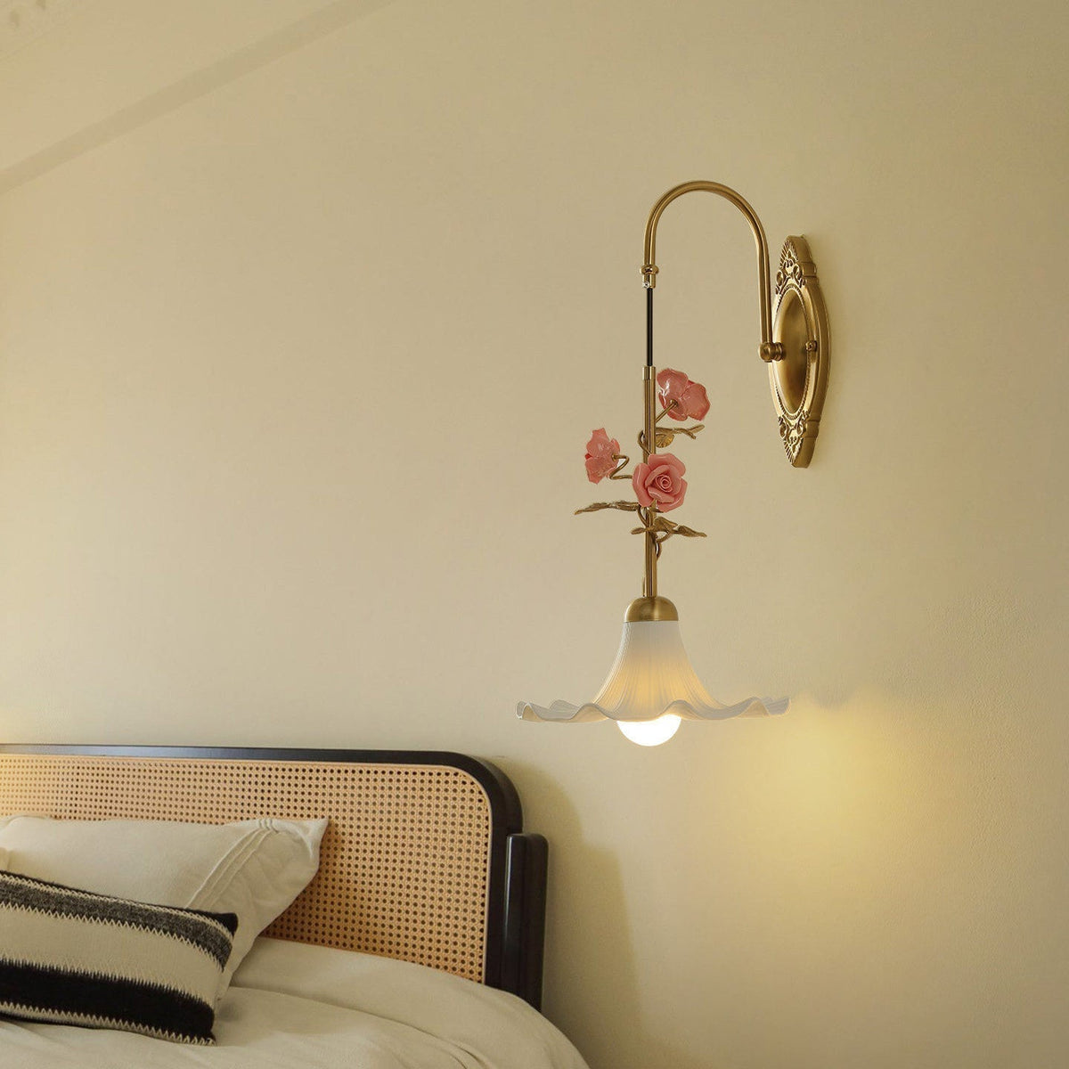 Liorelina wandlamp