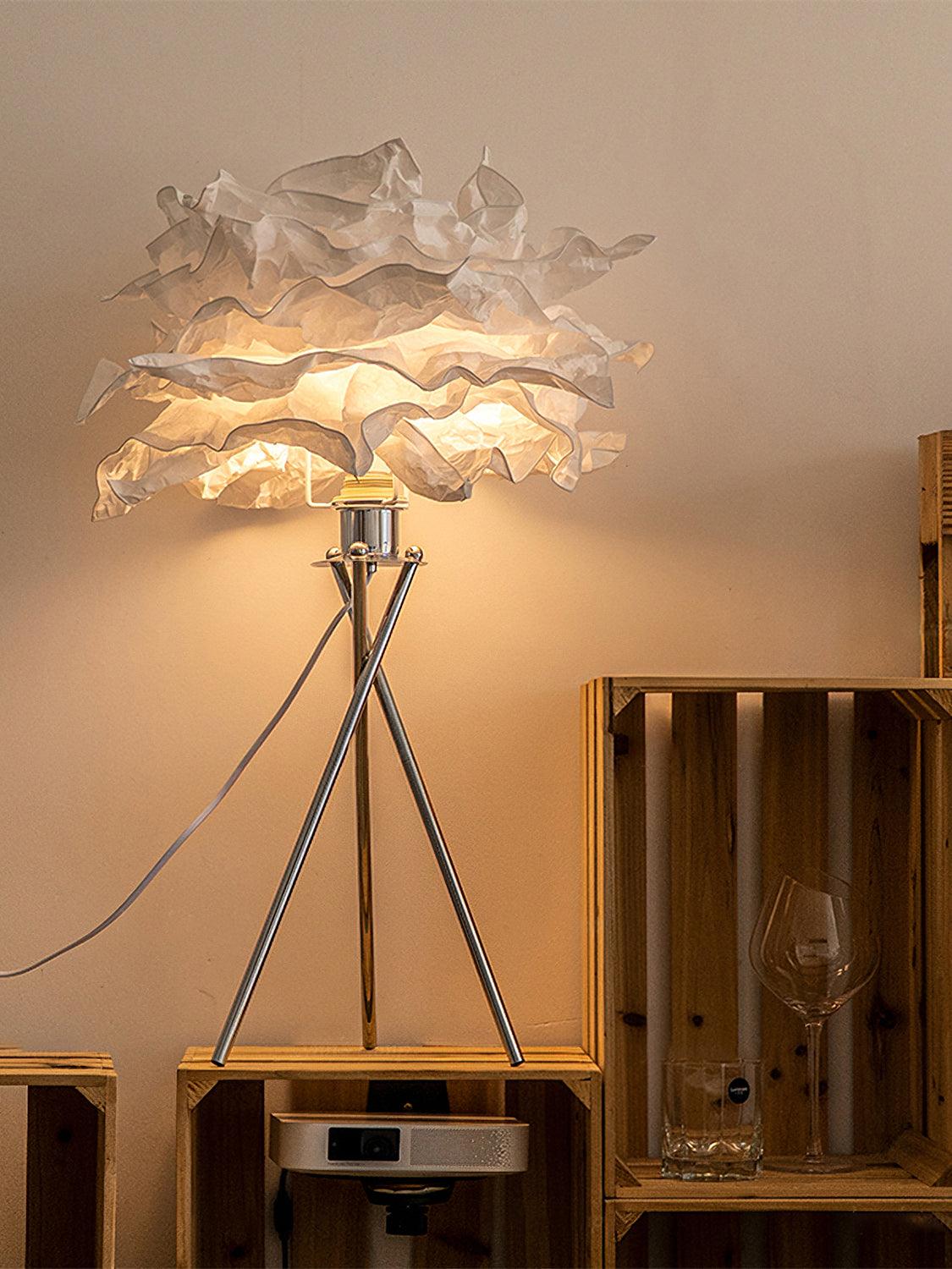 Moderne tafellamp van papier in peony-stijl