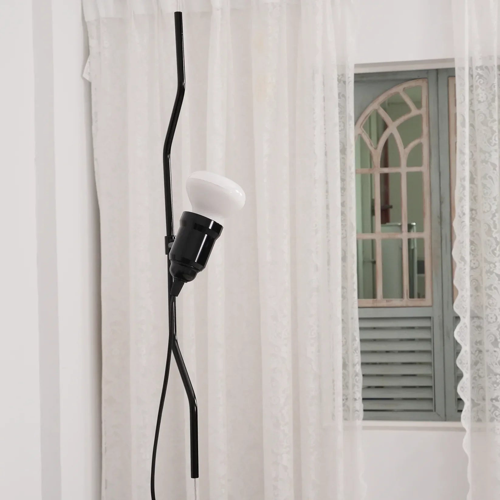 Alessio Minimalisme Metaal Zwart Wit Rood Hanglampen Eetkamer Slaapkamer