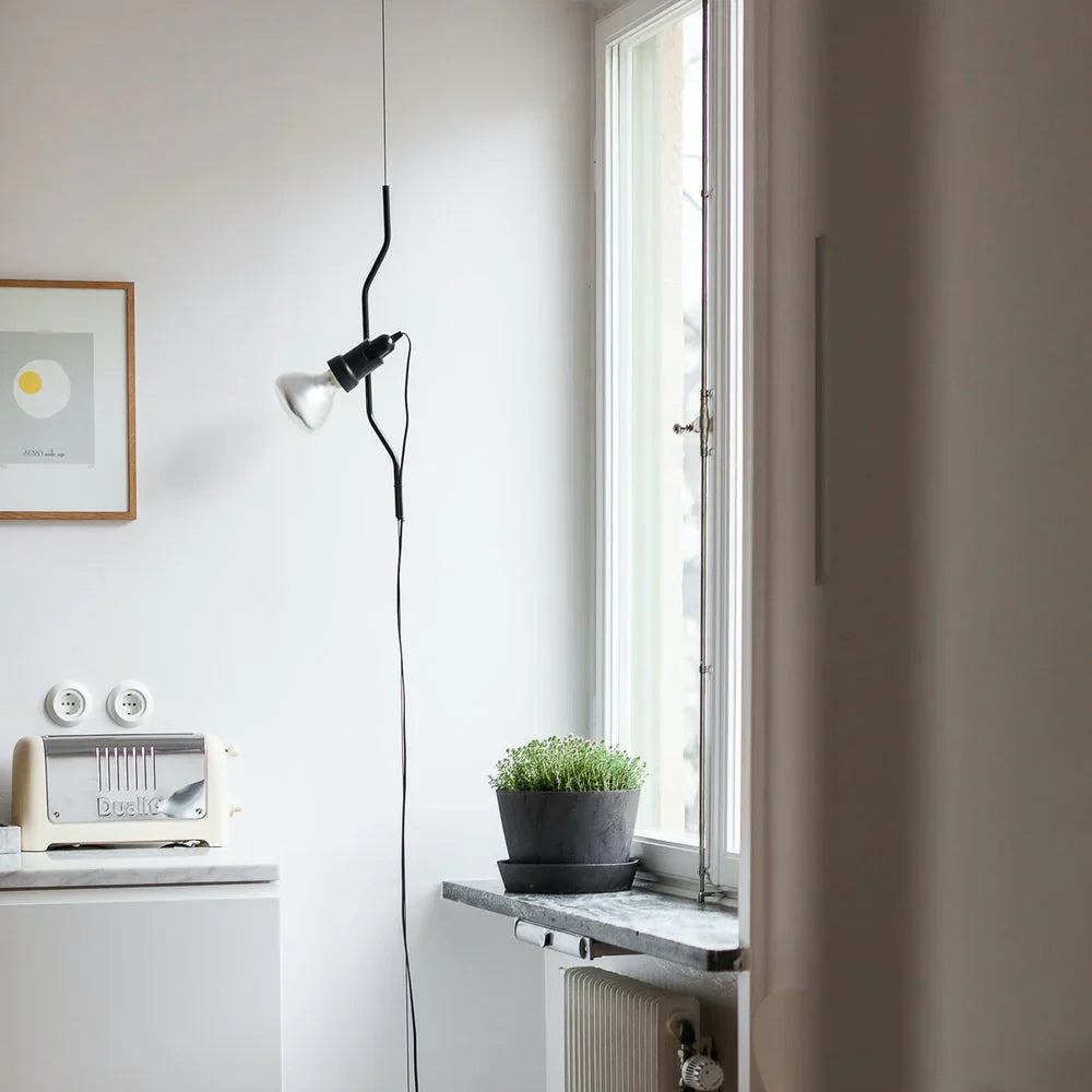Alessio Minimalisme Metaal Zwart Wit Rood Hanglampen Eetkamer Slaapkamer