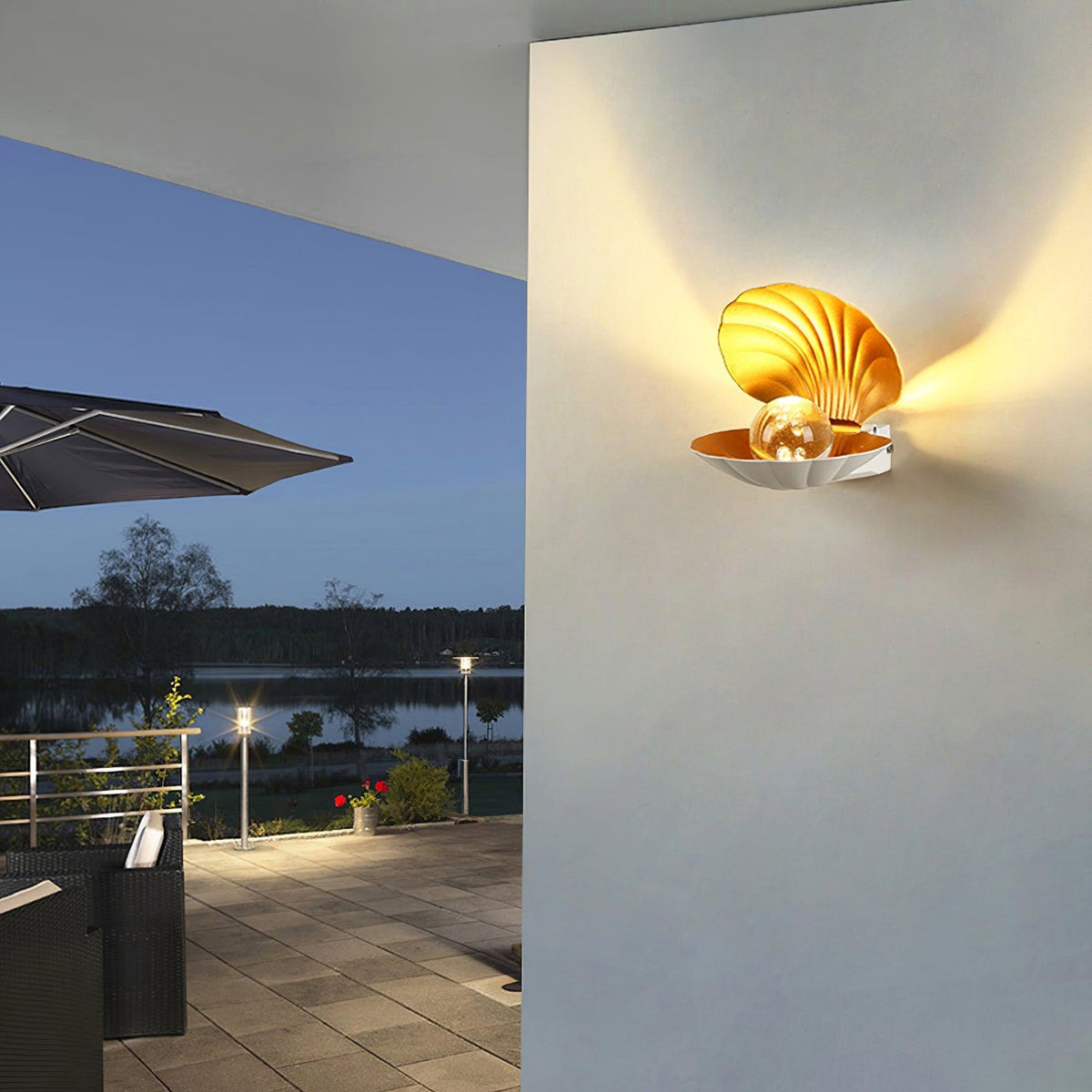 Lumieria wandlamp Pearl Clam