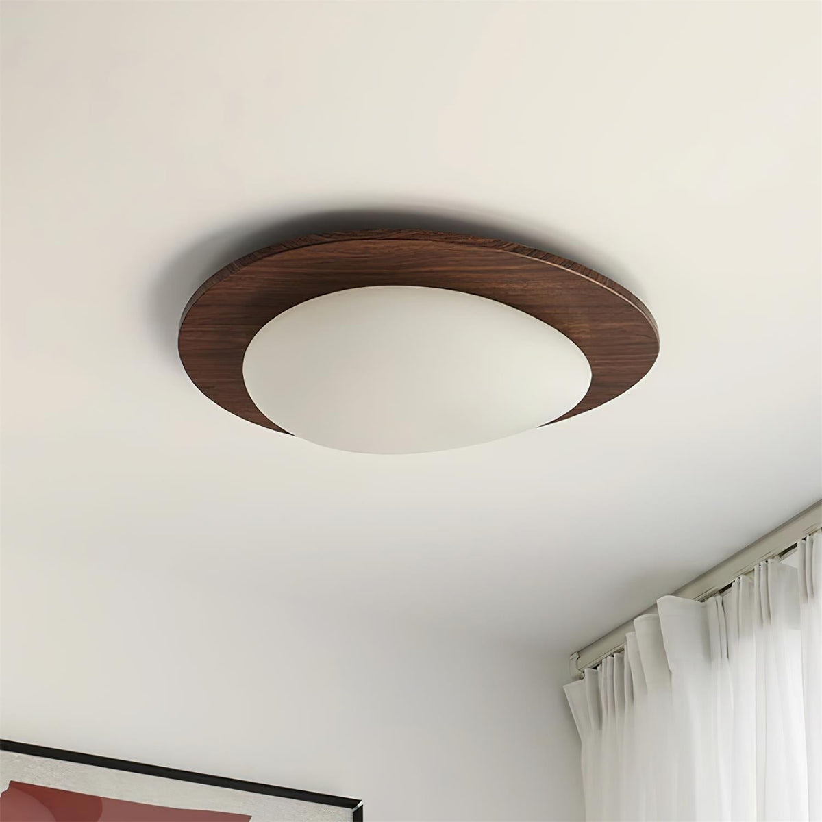Evory plafondlamp in walnoothout met kiezelvormige-vorm