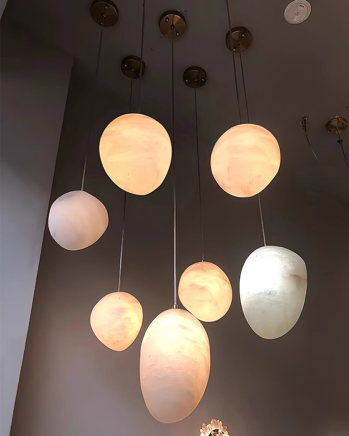 Nivisaya kiezelvormige albasten hanglamp