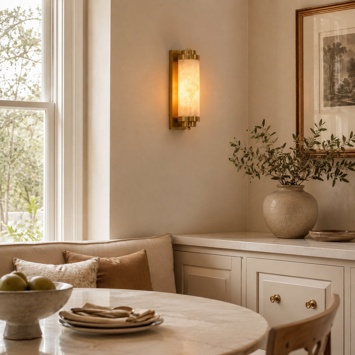 Veluella wandlamp