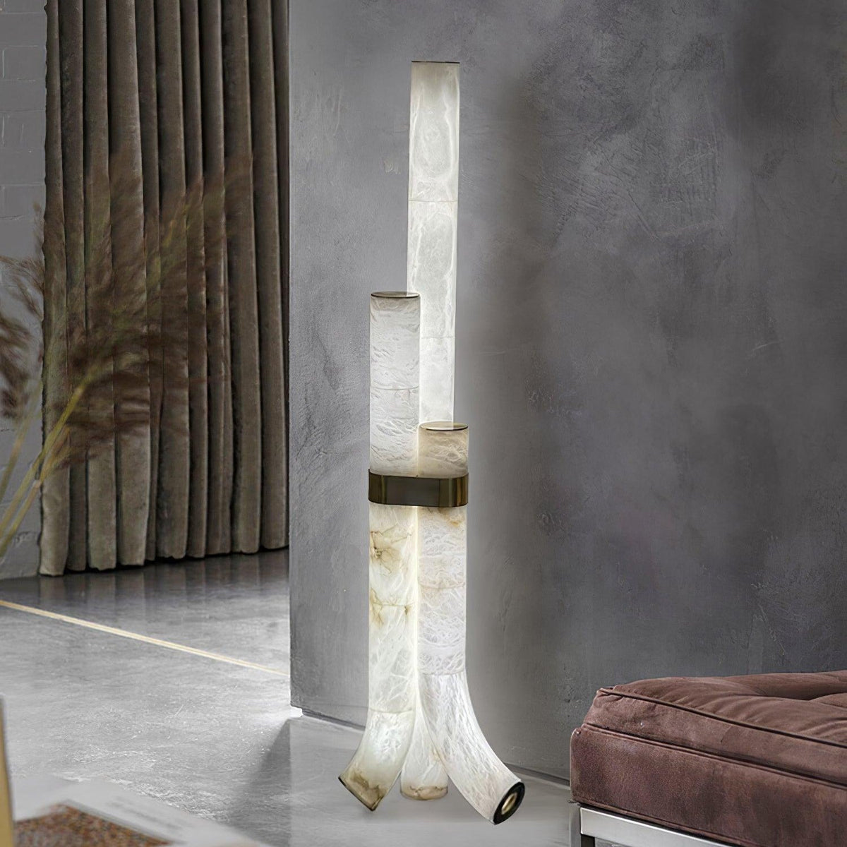 Nivoena vloerlamp van albast