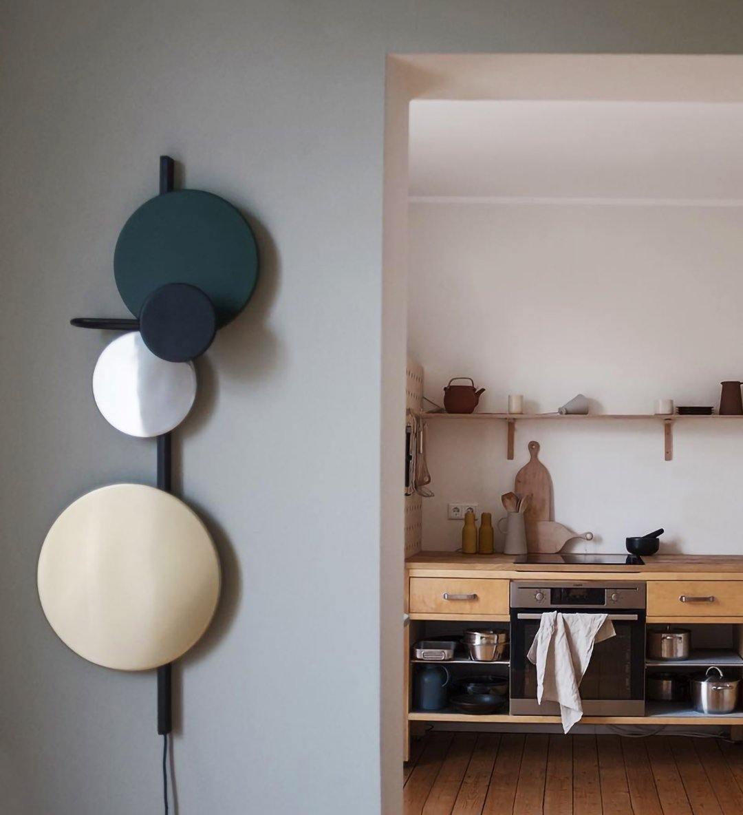 Mirq wandlamp met Magnetische Schijven Kunstzinnig