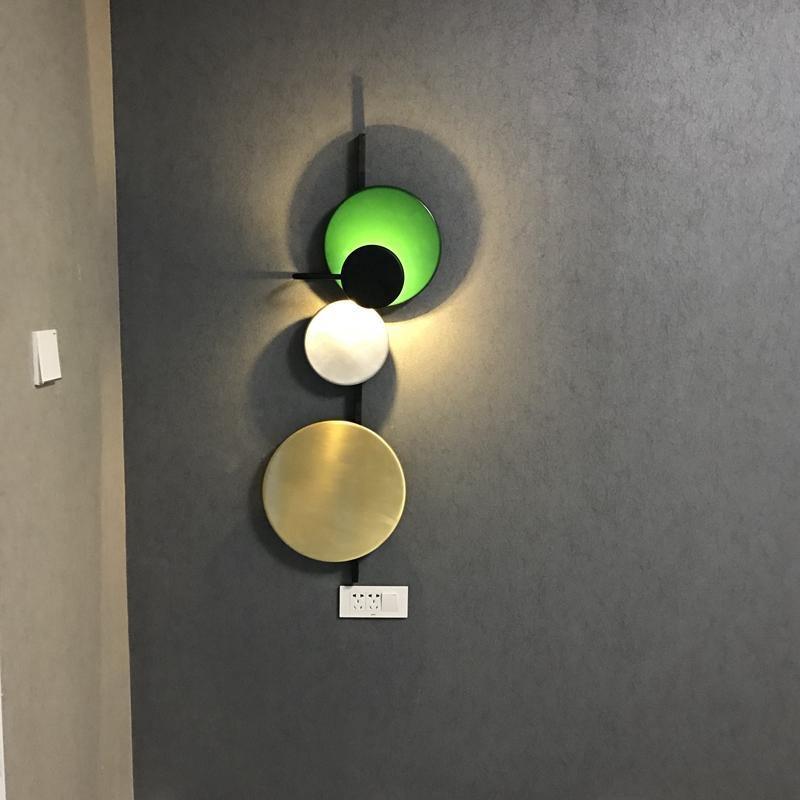 Mirq wandlamp met Magnetische Schijven Kunstzinnig