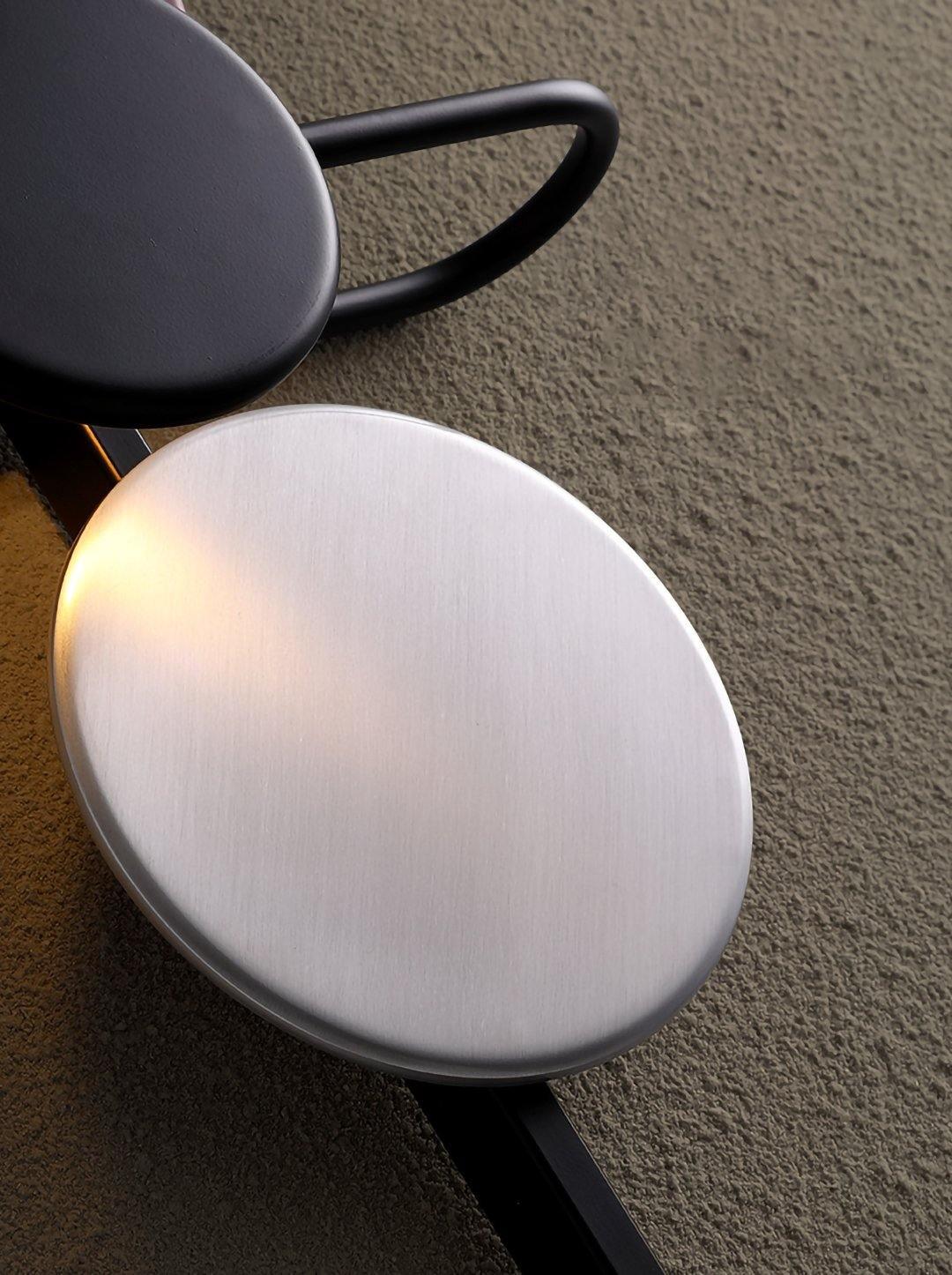 Mirq wandlamp met Magnetische Schijven Kunstzinnig