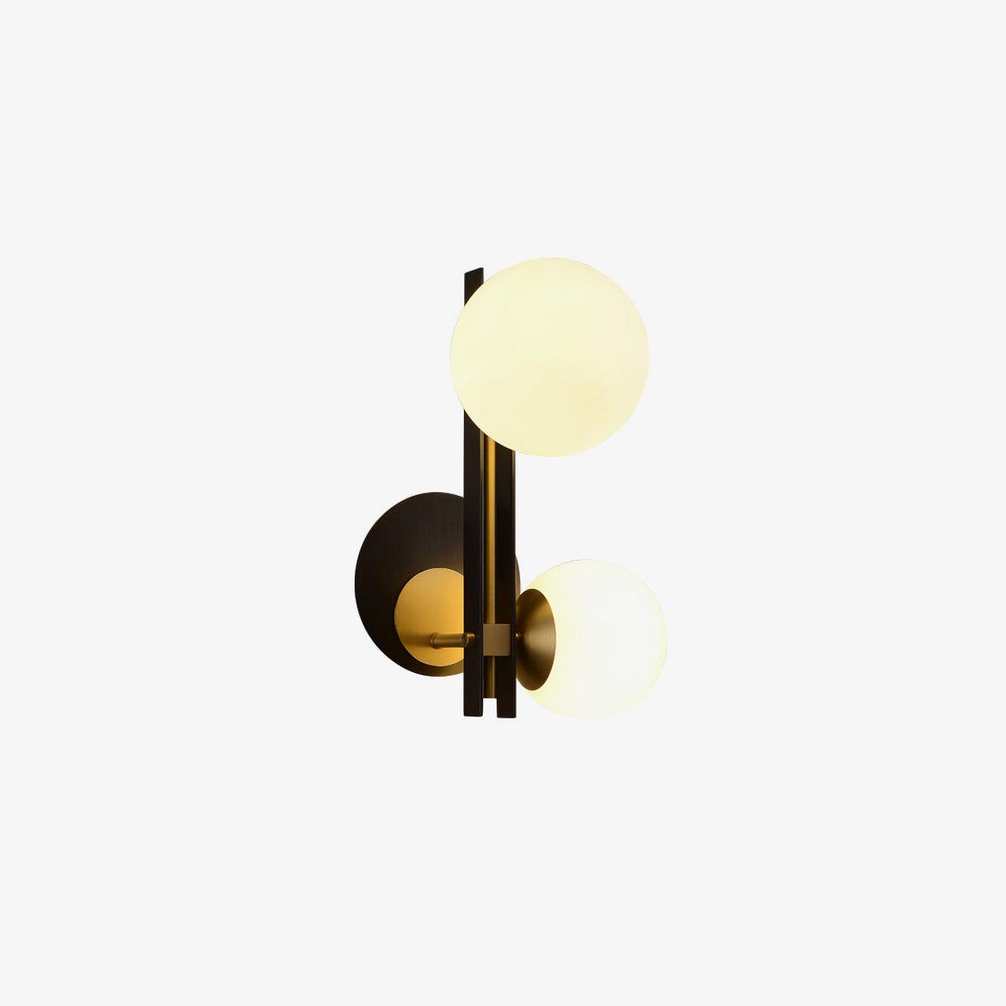 Eiranaria wandlamp met planetaire glazen kap
