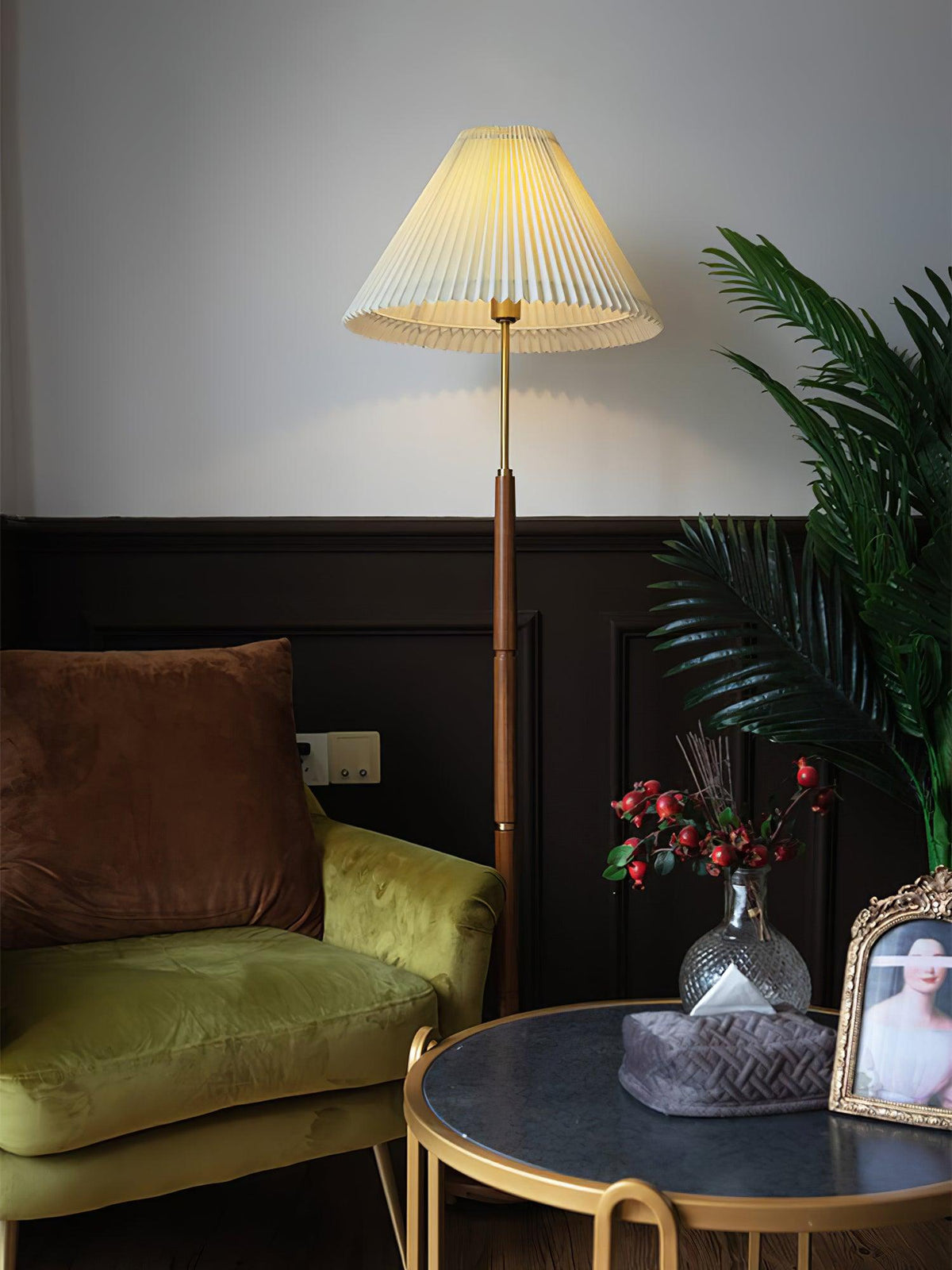 Syleina Minimalistische vloerlamp van massief hout
