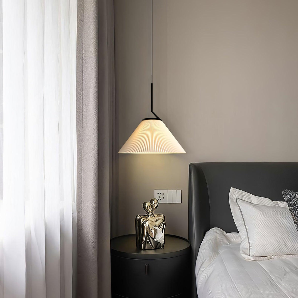 Tyrs geplooide stoffen hanglamp