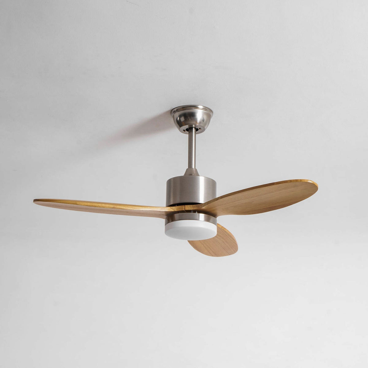 HushGlow plafondventilator met verlichting