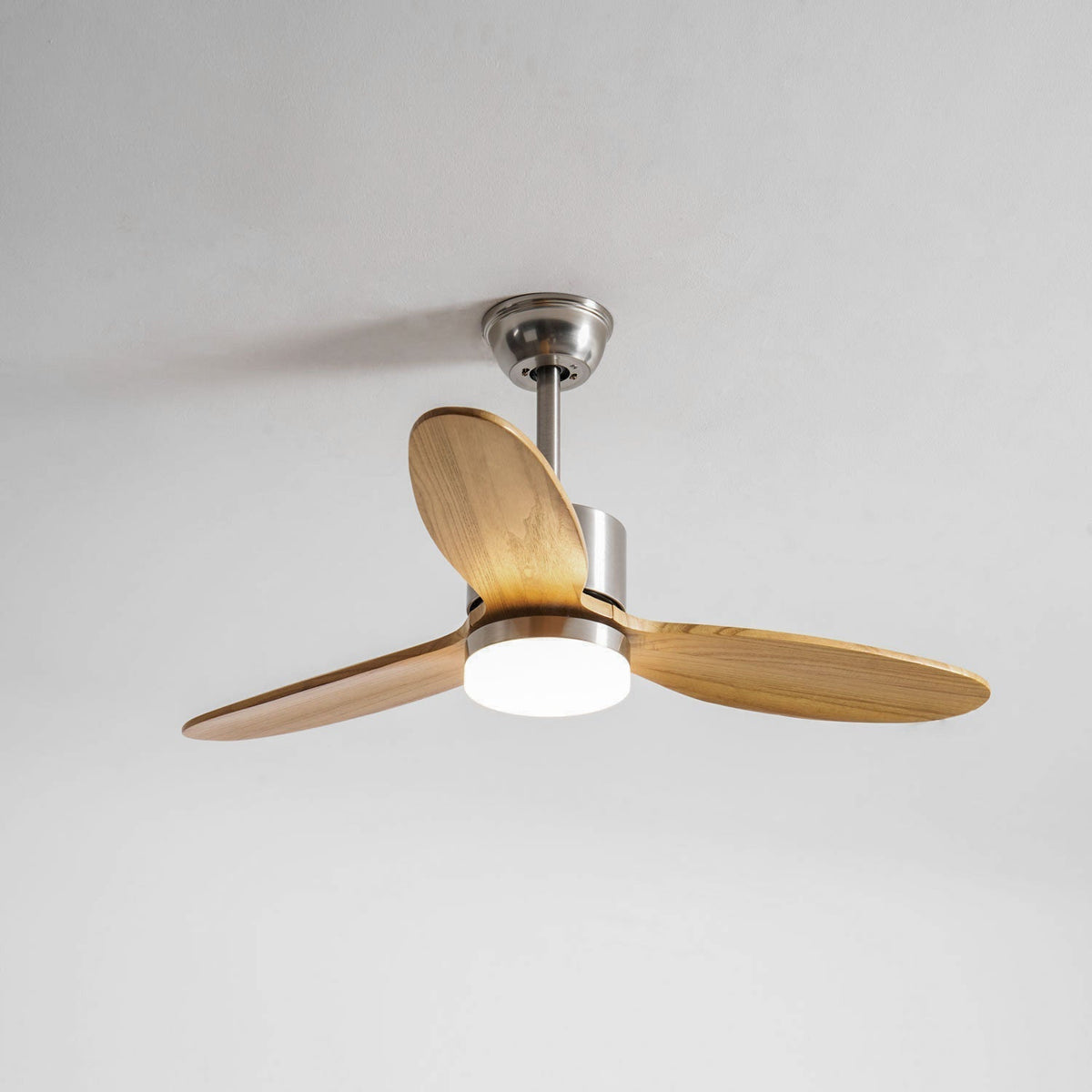 HushGlow plafondventilator met verlichting