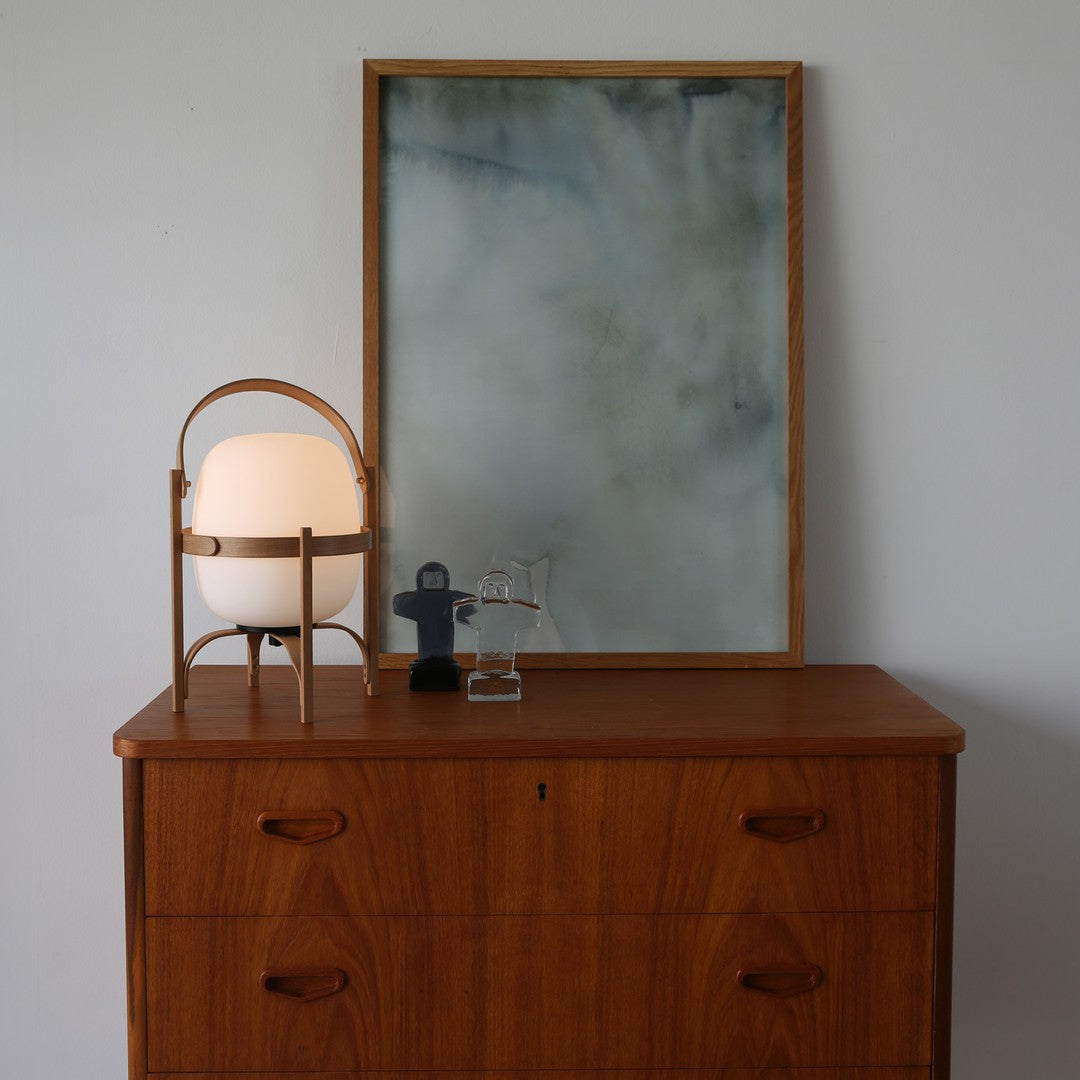 Lethra tafellamp van hout en glas