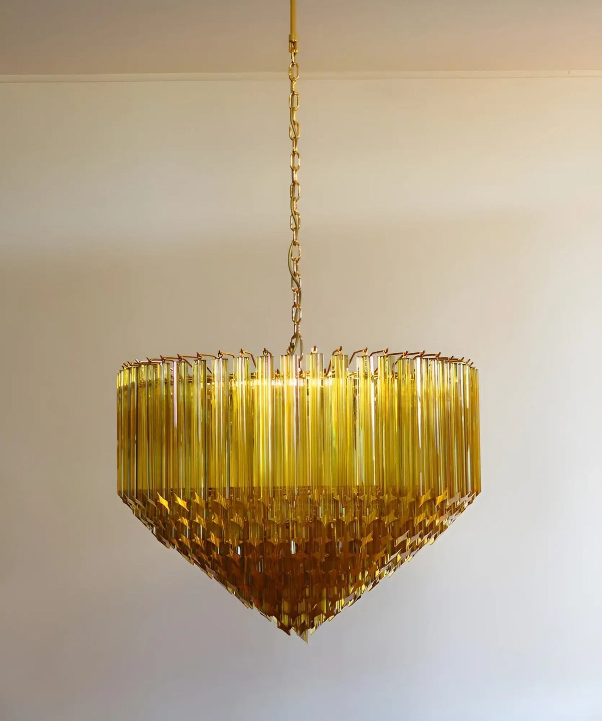 Celiselle kroonluchter met amberkleurige Murano-glasprismen Grand Art