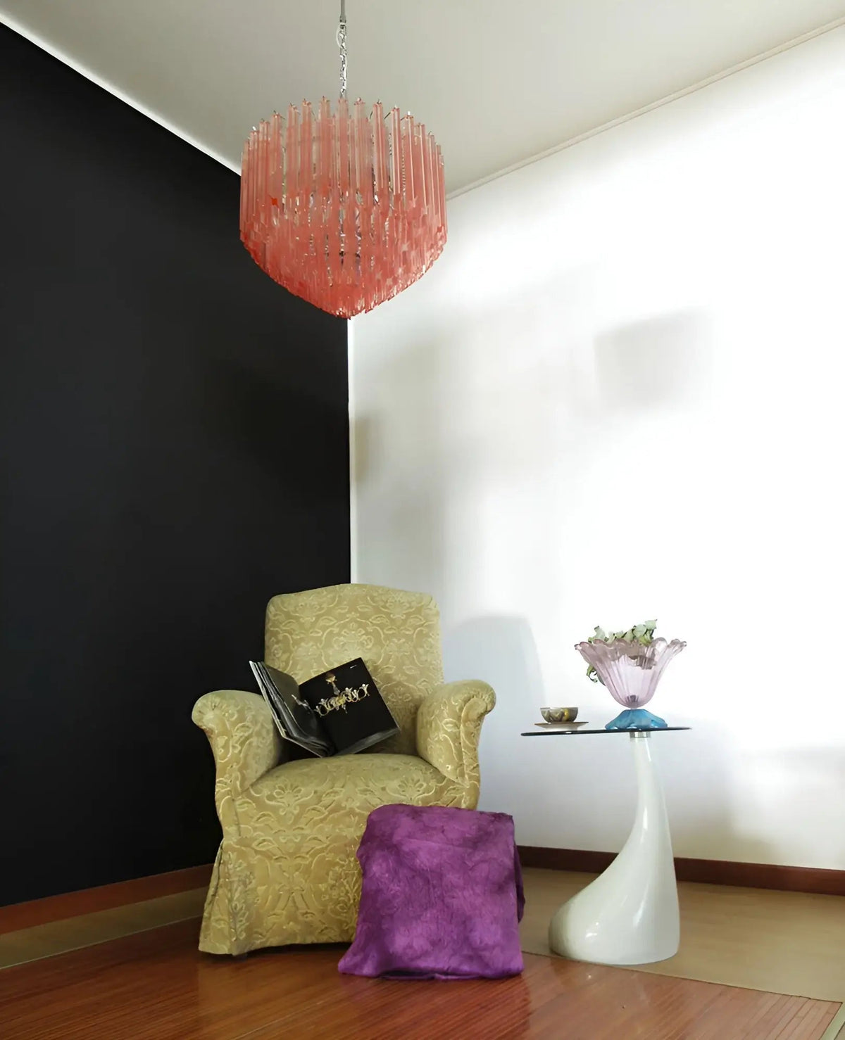 Celelaria Kroonluchter met Roze Glasprismen Geometrisch