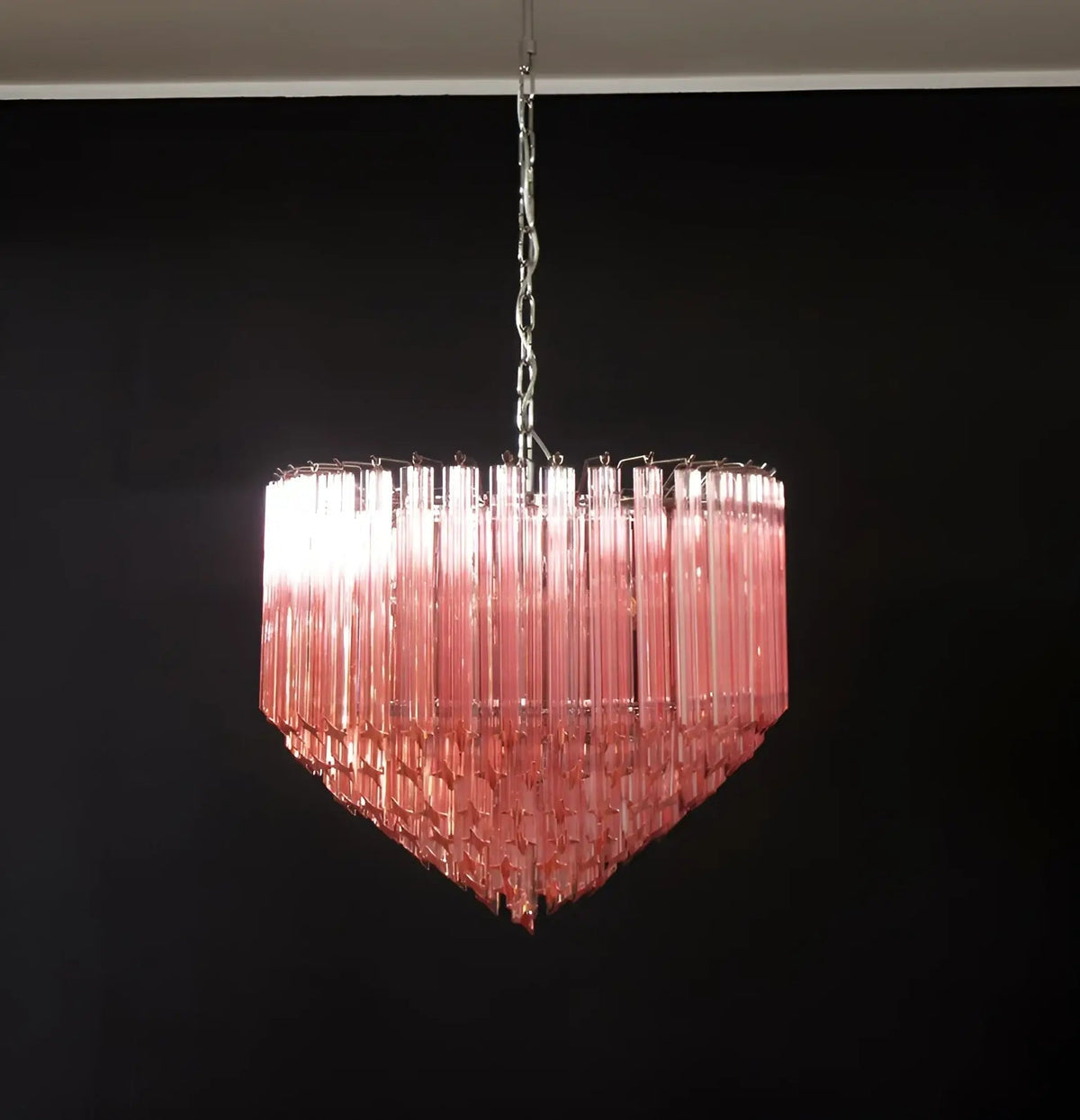 Celelaria Kroonluchter met Roze Glasprismen Geometrisch